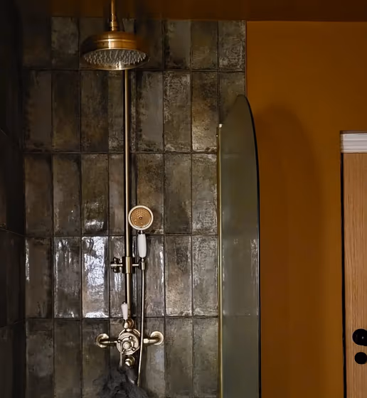 Little Greene Galette bathroom paint review