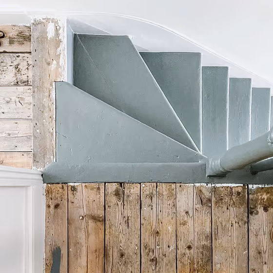 Little Greene Livid 263 stairs