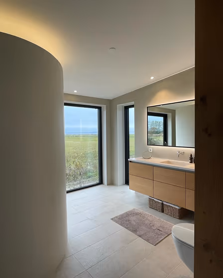 Jotun mørk strandsand bathroom color paint