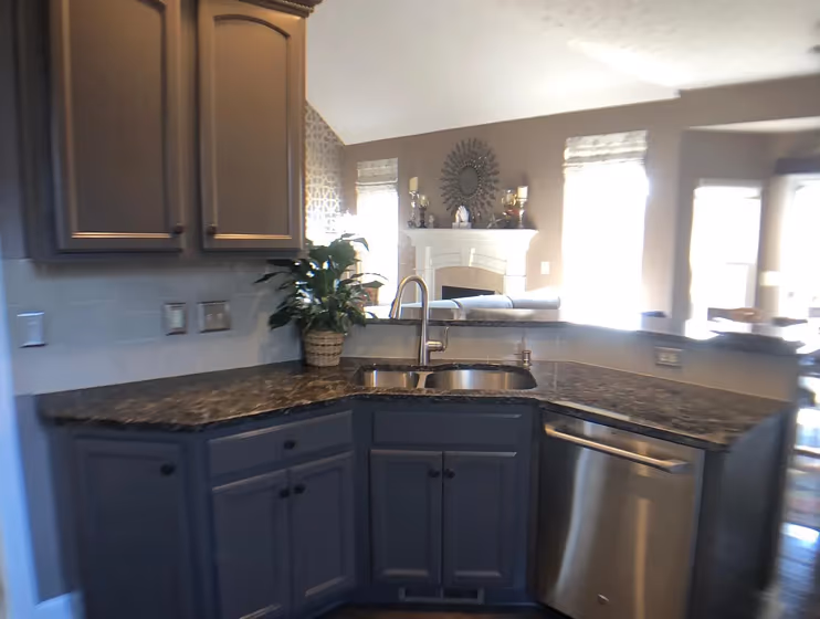 SW Manor House kitchen cabinets color