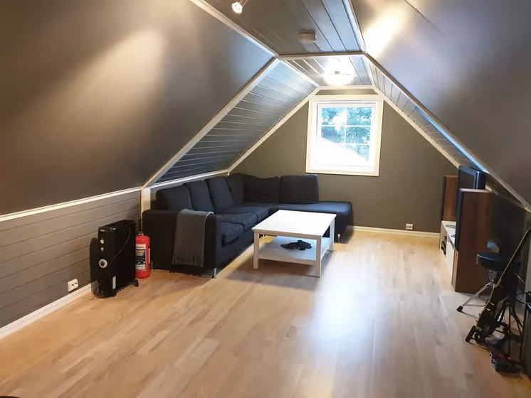 Jotun 9913 wall paint