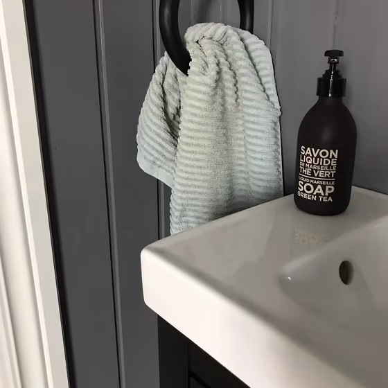 Jotun Matrix bathroom paint
