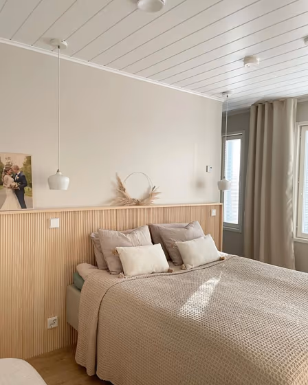 Tikkurila Mulberry H484 bedroom