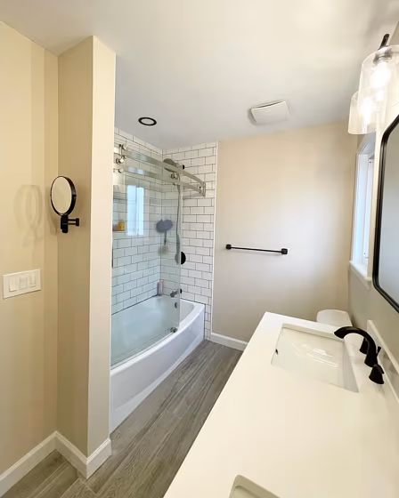 Natural Linen Bathroom