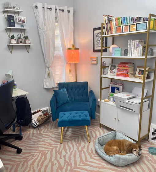 Olympus White Living Room