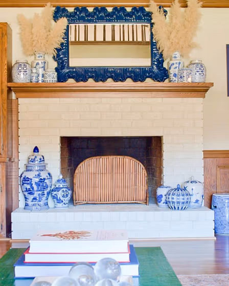 Sw Oyster Bar Living Room