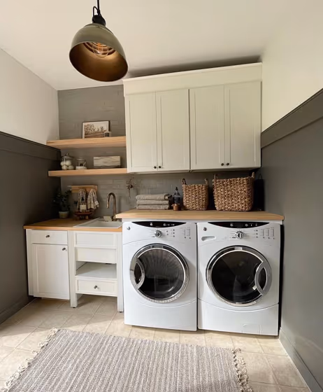 Sw Porpoise Laundry Room
