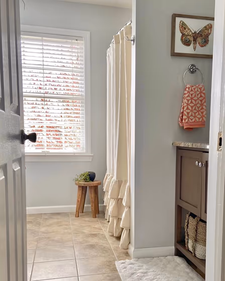 Sw Reflection Bathroom