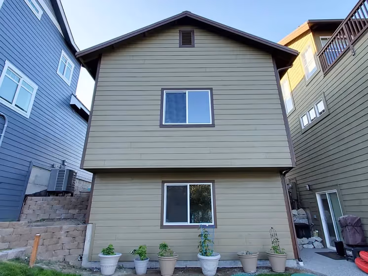 Sherwin Williams SW 2843 house exterior paint review