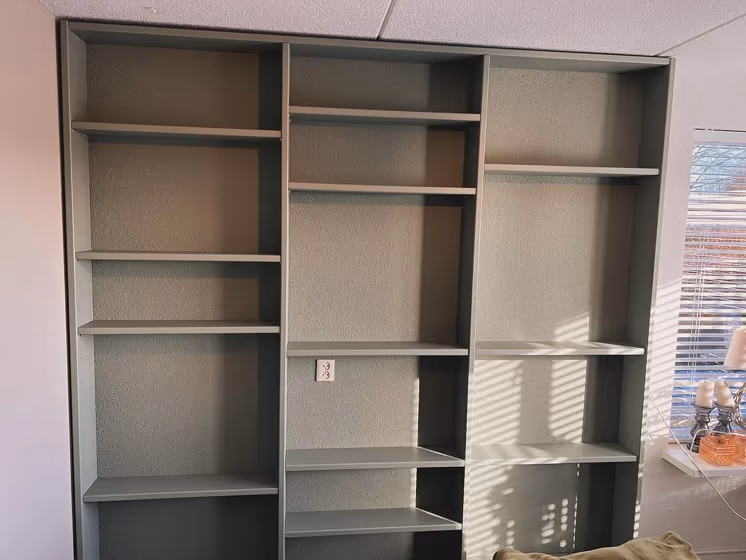 NCS S 4010-G50Y painted furniture 