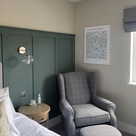 Farrow and Ball Shaded White 201 bedroom