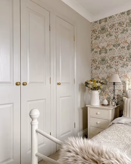 Farrow and Ball Shaded White 201 bedroom