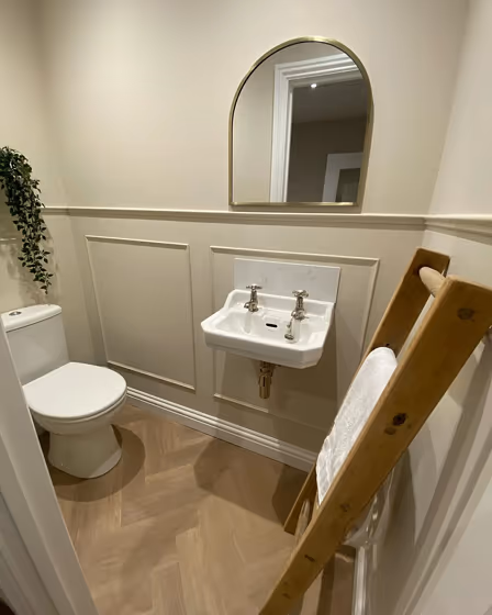 Farrow and Ball Shaded White 201 bathroom