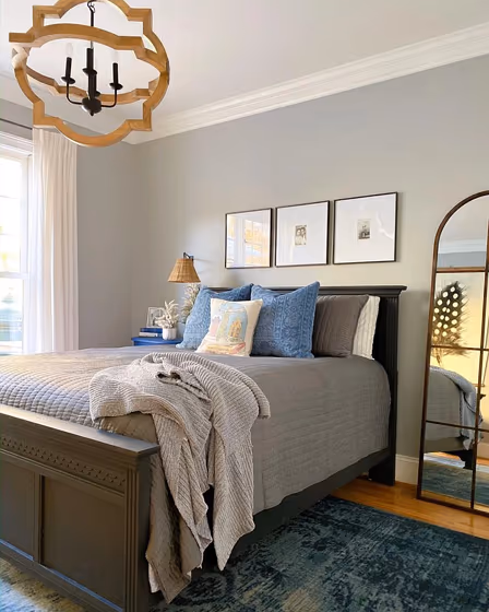 Light grey paint color Sherwin williams Argos
