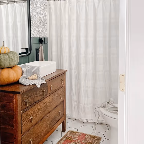 Sherwin Williams Succulent bathroom color