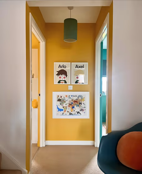 Dulux Sun Dust 2 hallway color