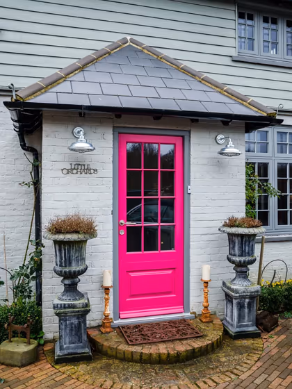 RAL 4010 front door color