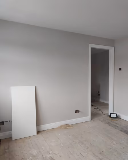 Dulux Thimble Case wall paint