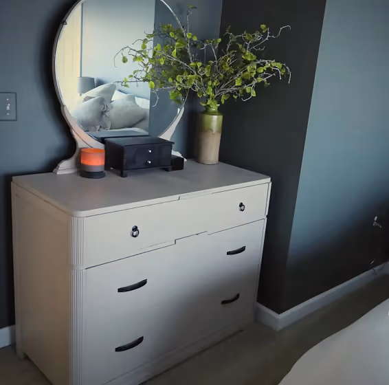 Sw 7501 Painted Dresser