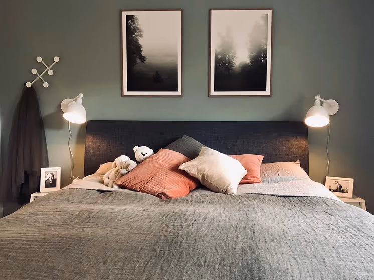 Jotun Treasure bedroom color review