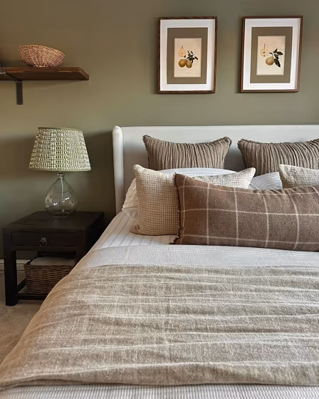 Farrow and Ball Treron bedroom inspo