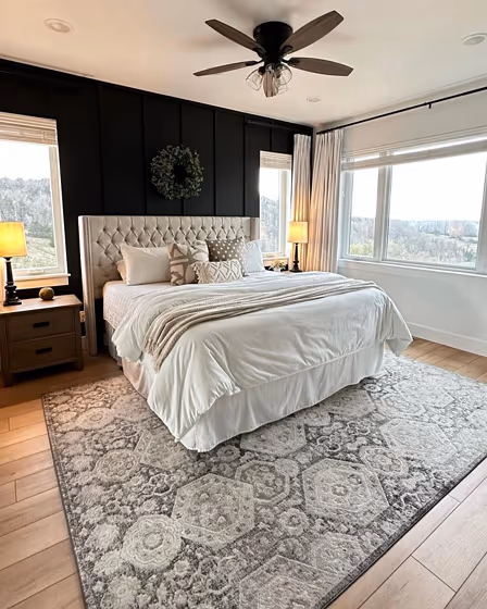 Sw Tricorn Black Bedroom
