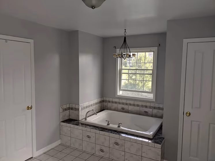 Valspar Gravity bathroom color