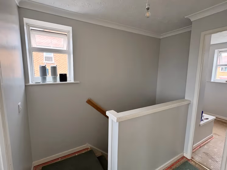 Valspar V183 hallway