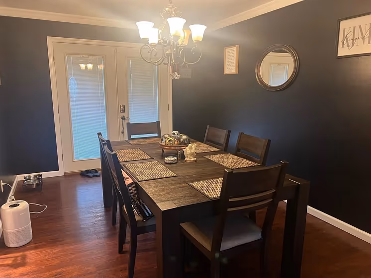 Valspar Tuxedo dining room