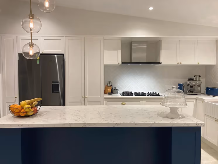 Dulux Vivid White SW1G1 kitchen cabinets