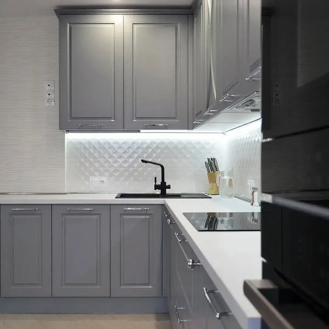 RAL 7038 kitchen cabinets color review