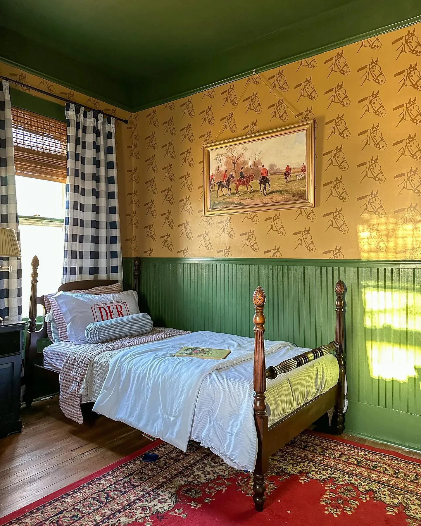 Equestrian Green bedroom panelling color