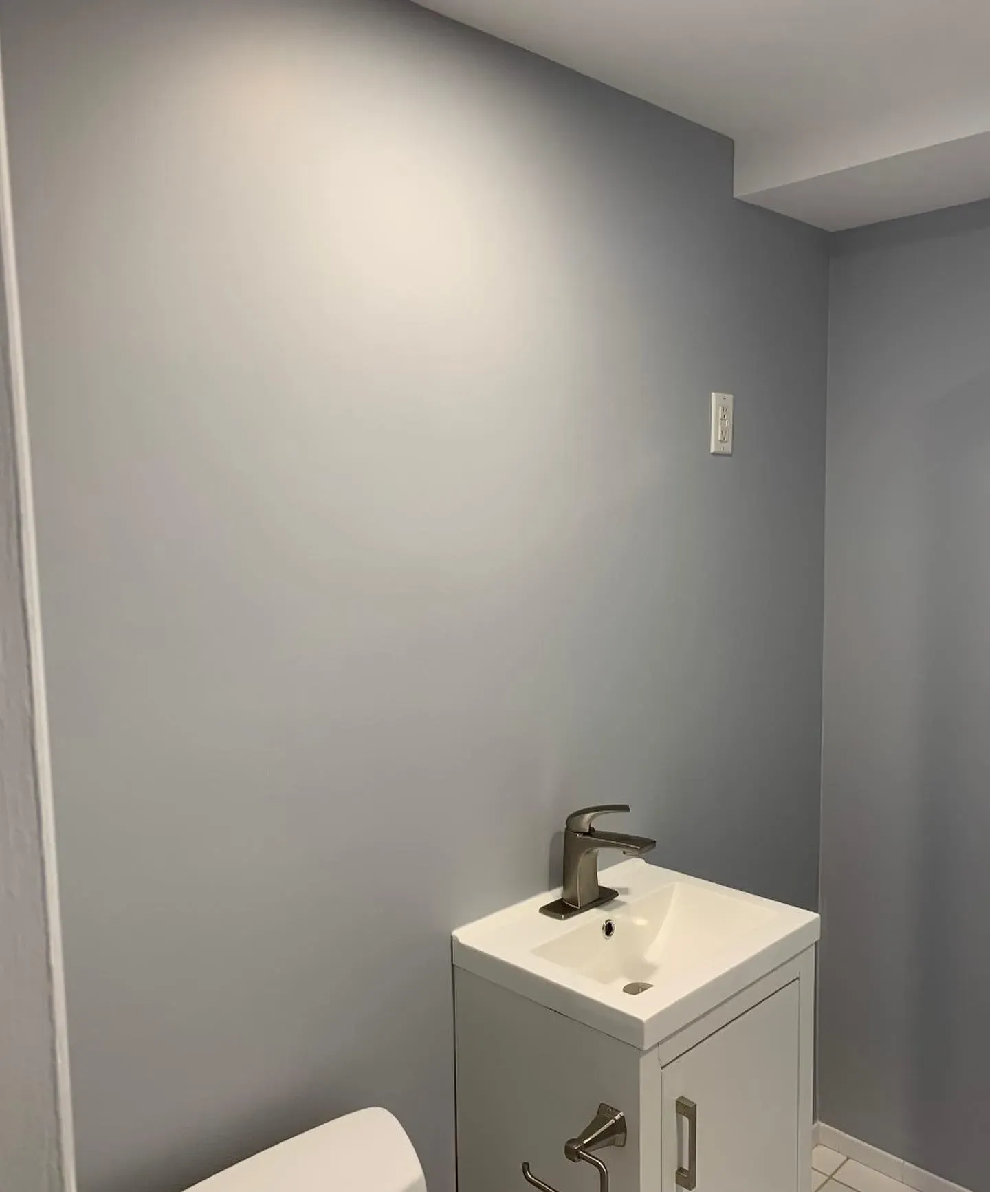 Behr N510-2 bathroom color review