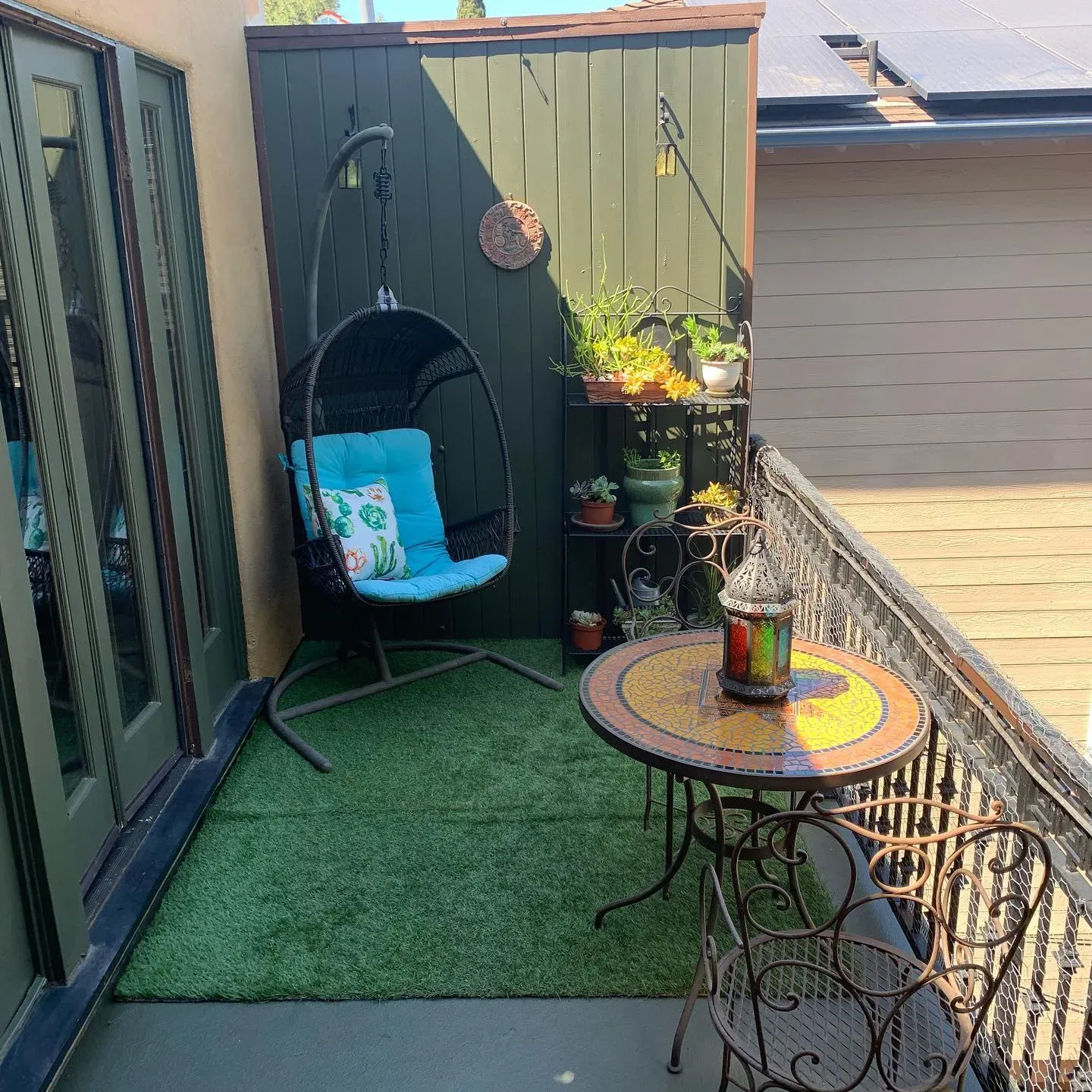 Behr N370-6 exterior color