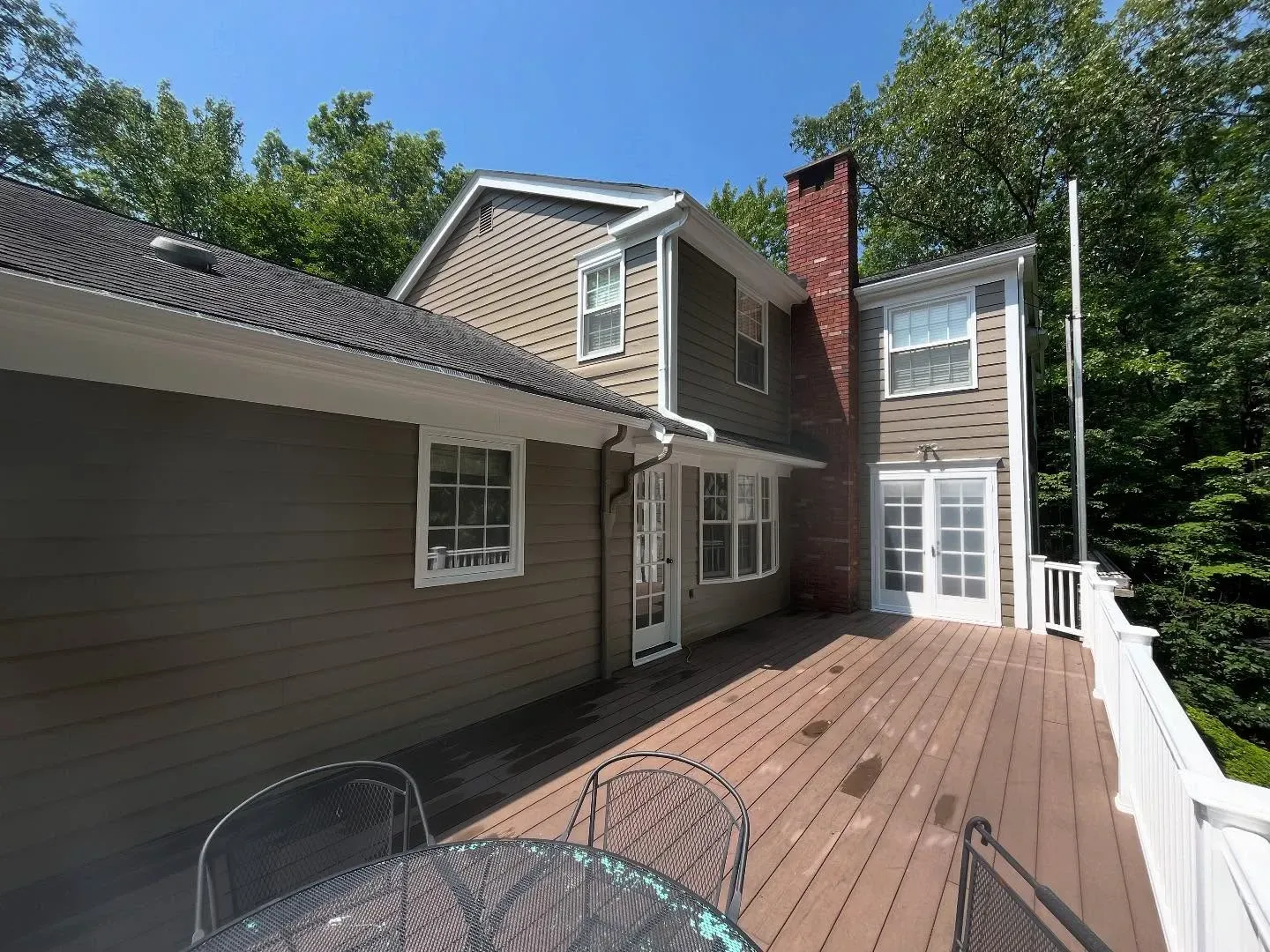 Behr Mocha Accent house exterior paint review