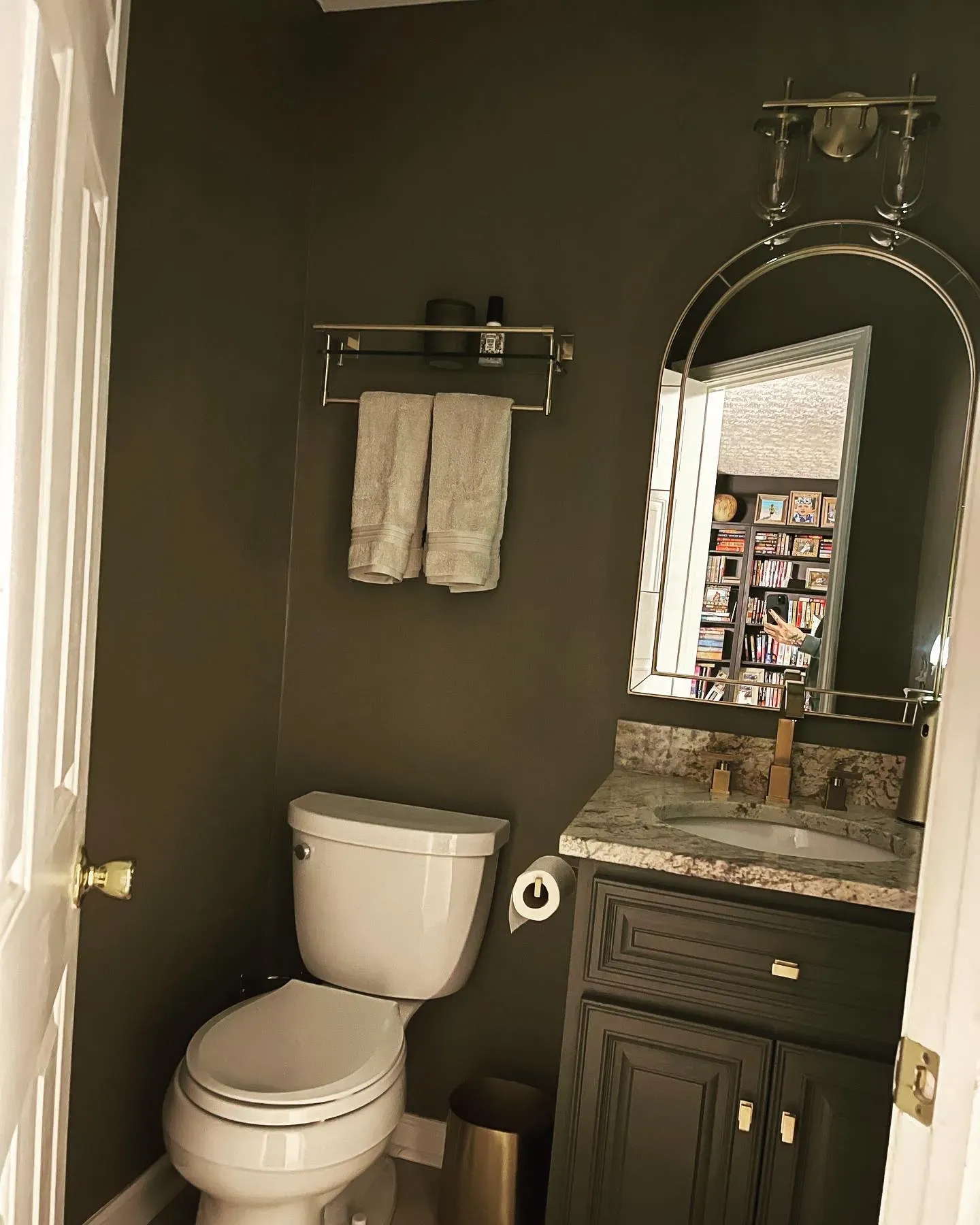 Behr Night Mission bathroom review