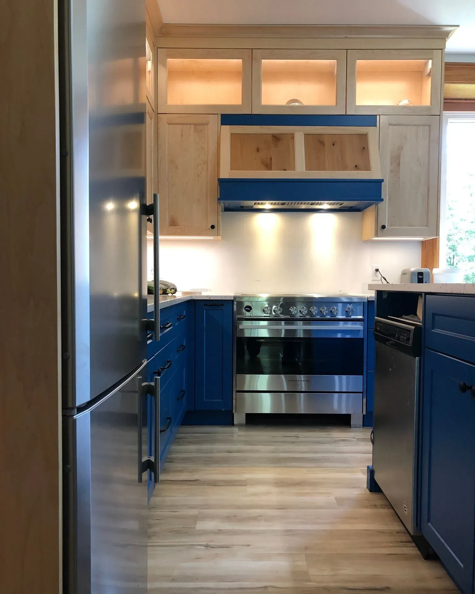 Benjamin Moore Blueberry kitchen cabinets picture