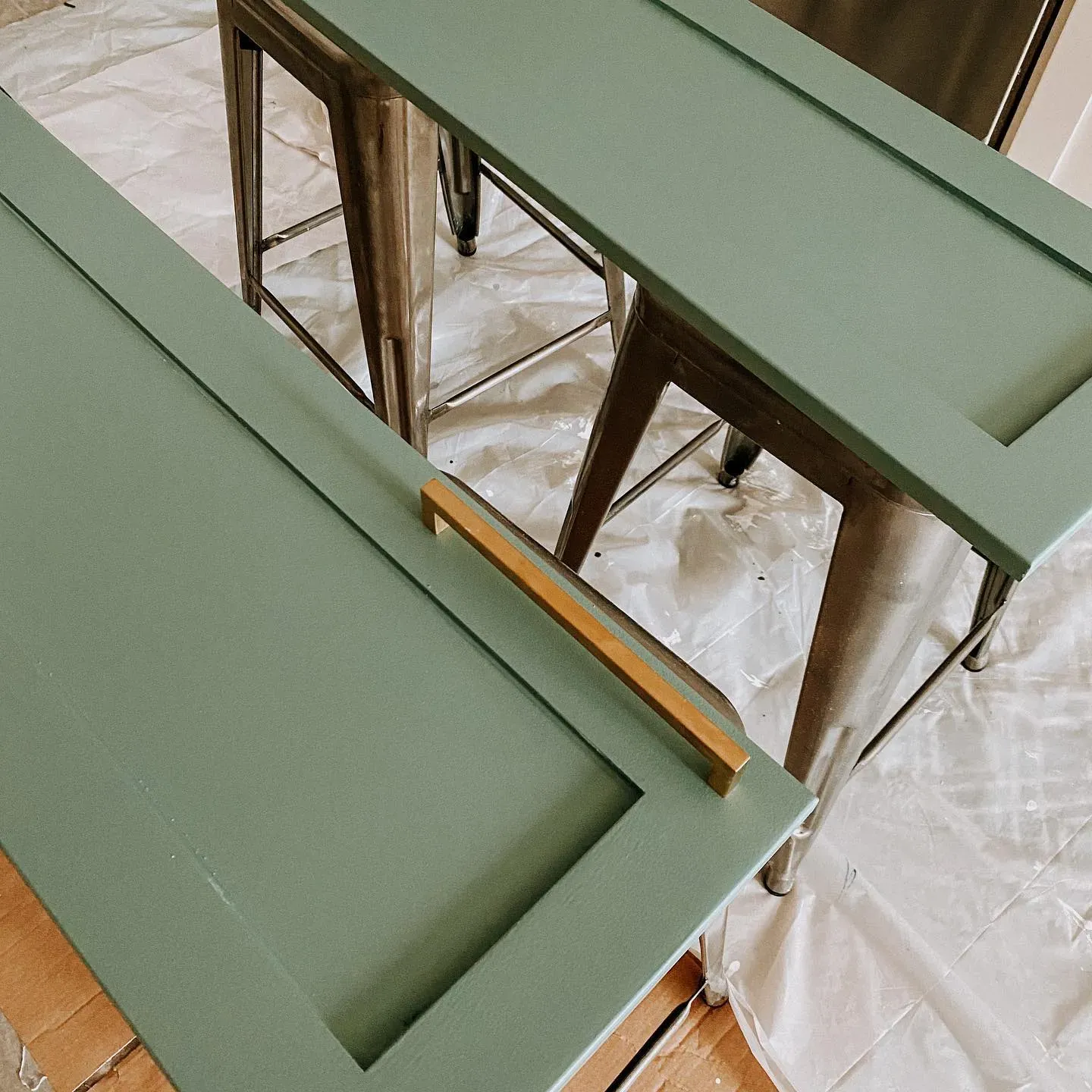 Benjamin Moore Cedar Mountains kitchen cabinets paint