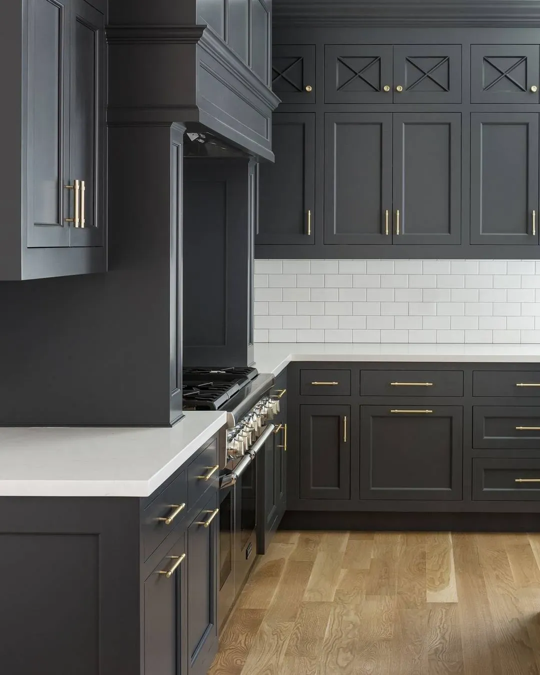 Benjamin Moore Cheating Heart kitchen cabinets color