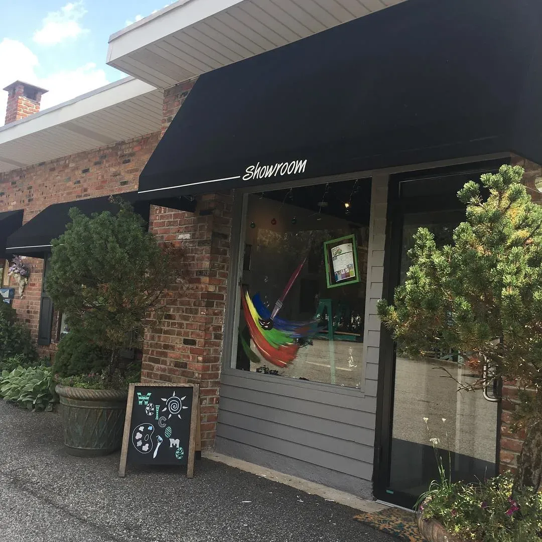 Benjamin Moore AF-705 exterior paint