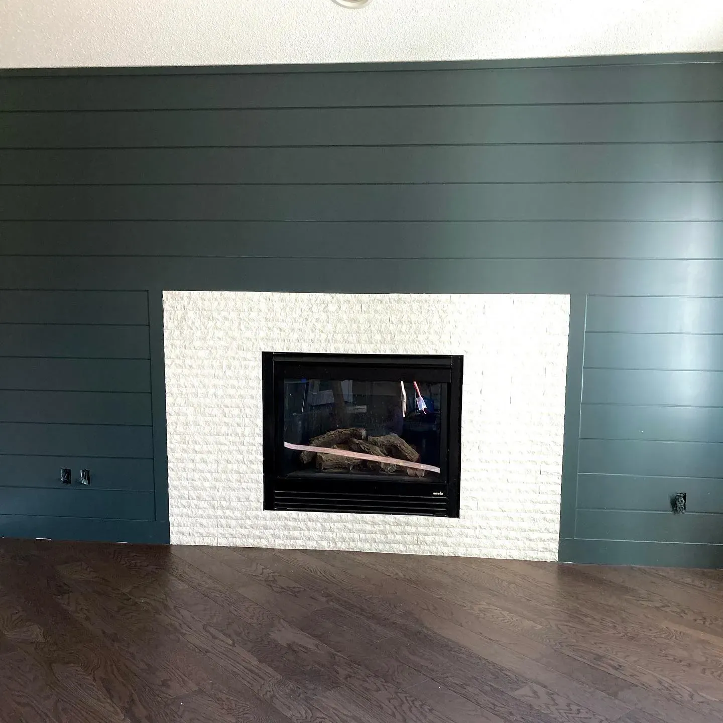 Bm Dark Pewter Living Room Fireplace