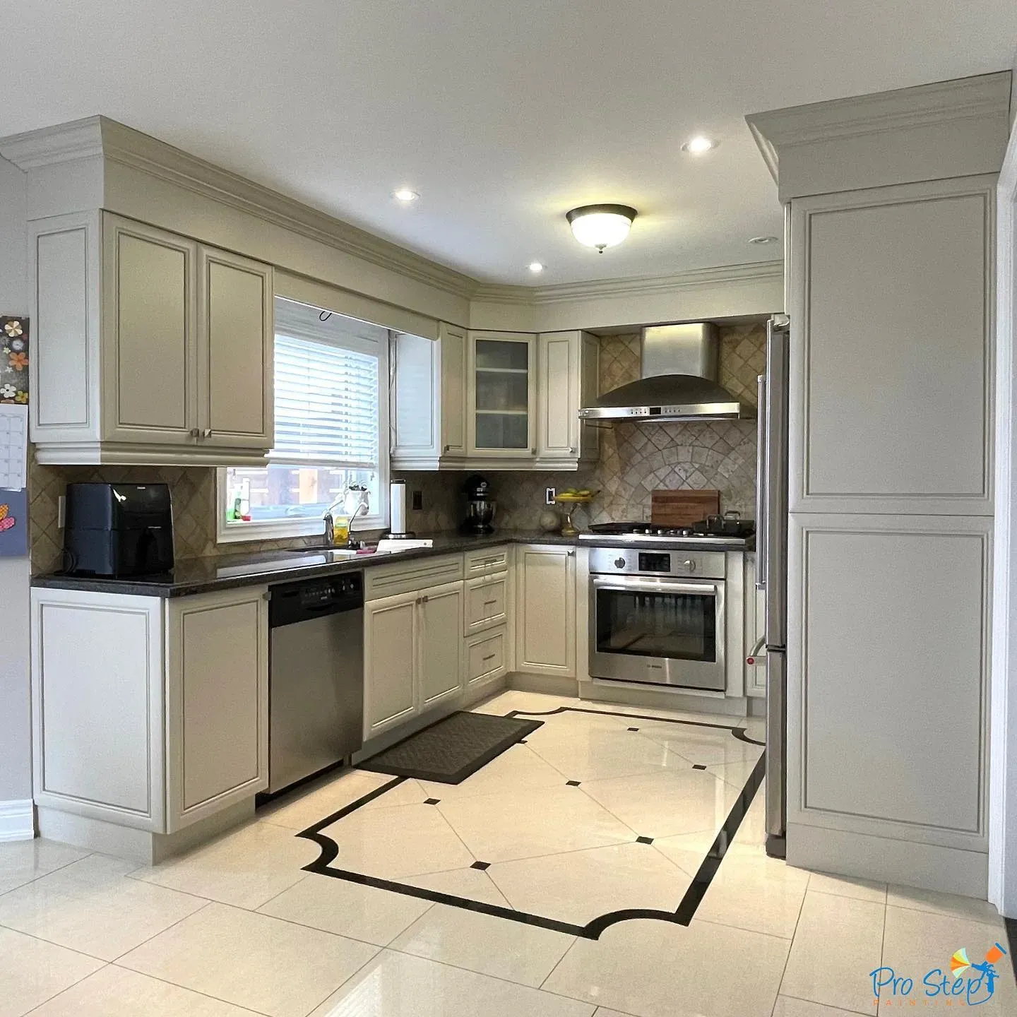 Benjamin Moore Edgecomb Gray kitchen cabinets 