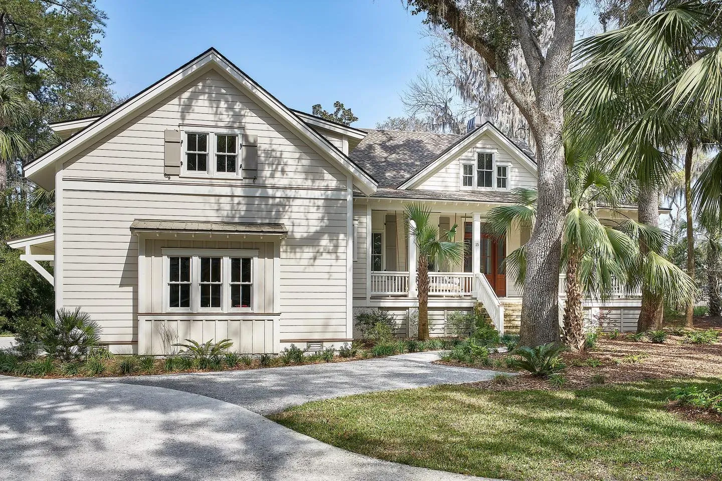 Benjamin Moore HC-173 house exterior color review