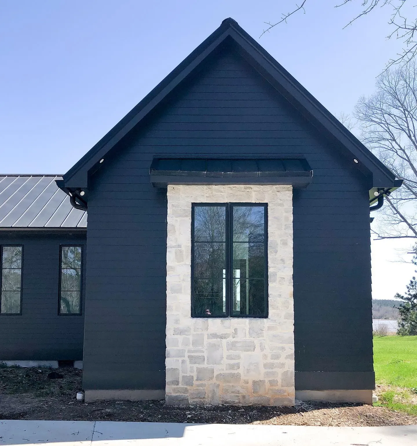 Midnight Oil house exterior 