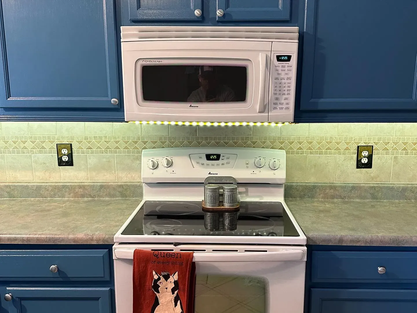 Benjamin Moore Santa Monica Blue kitchen cabinets picture