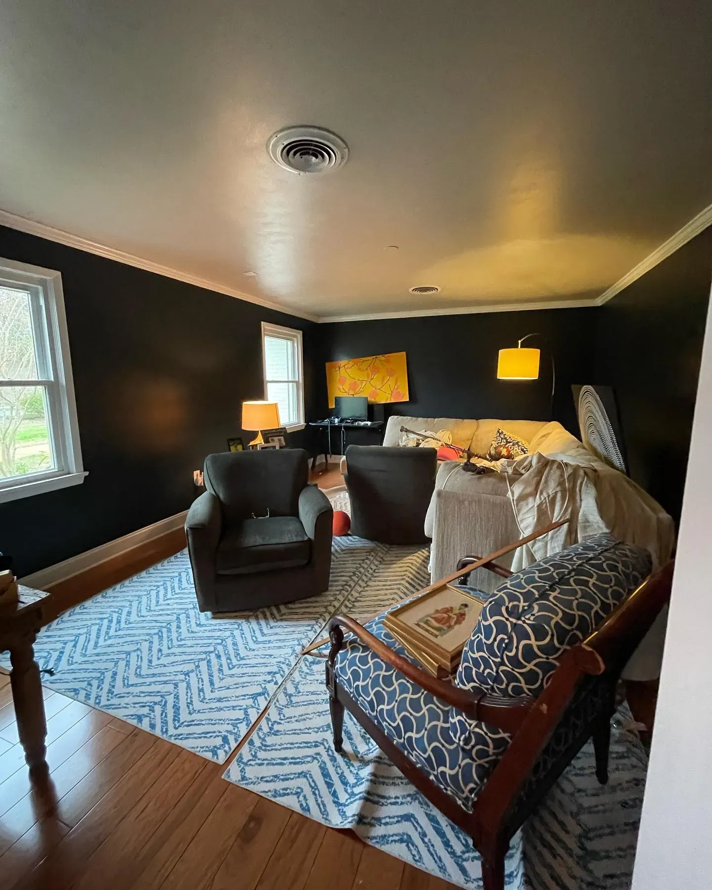 Benjamin Moore Soot living room color review