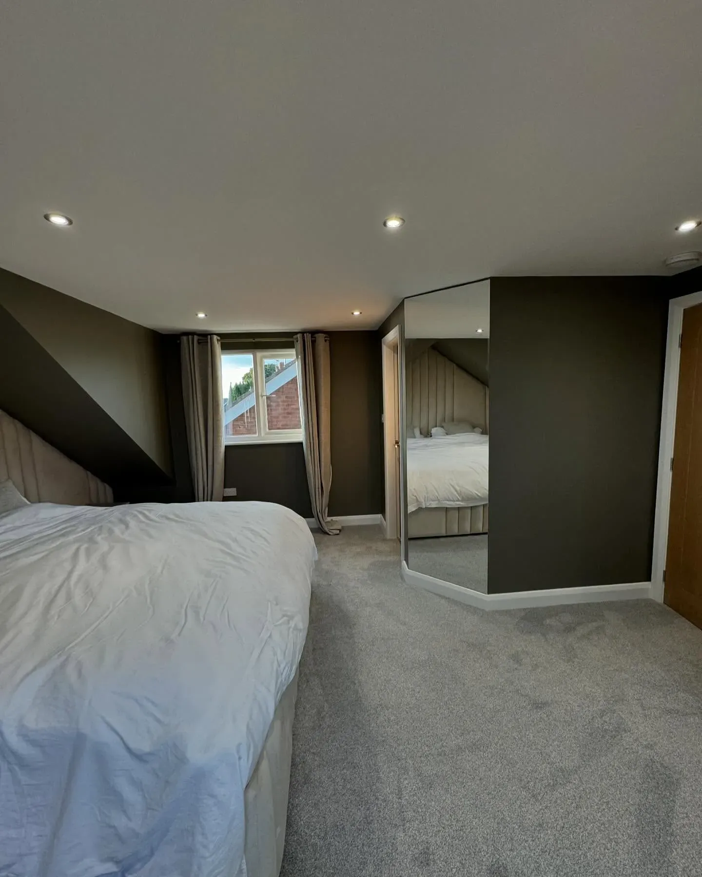 Taos Taupe bedroom paint