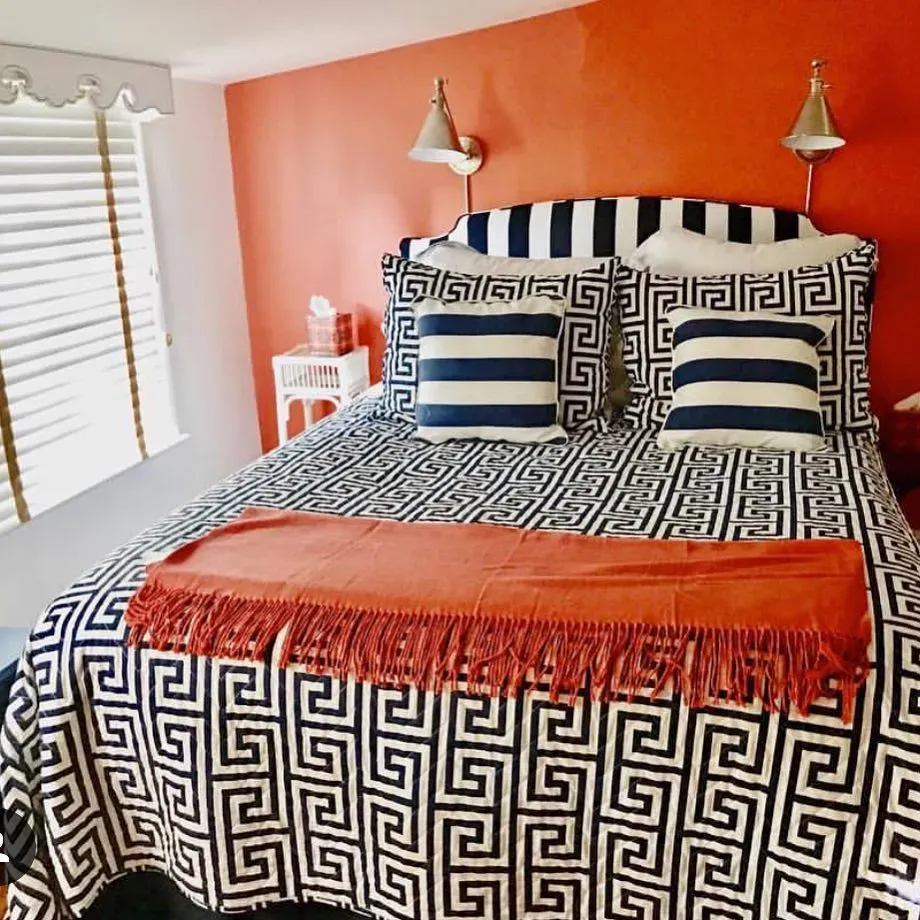 Benjamin Moore CW-300 bedroom paint