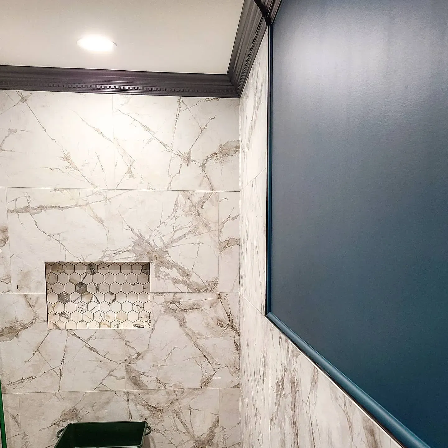 Bm Tucson Teal Bathroom