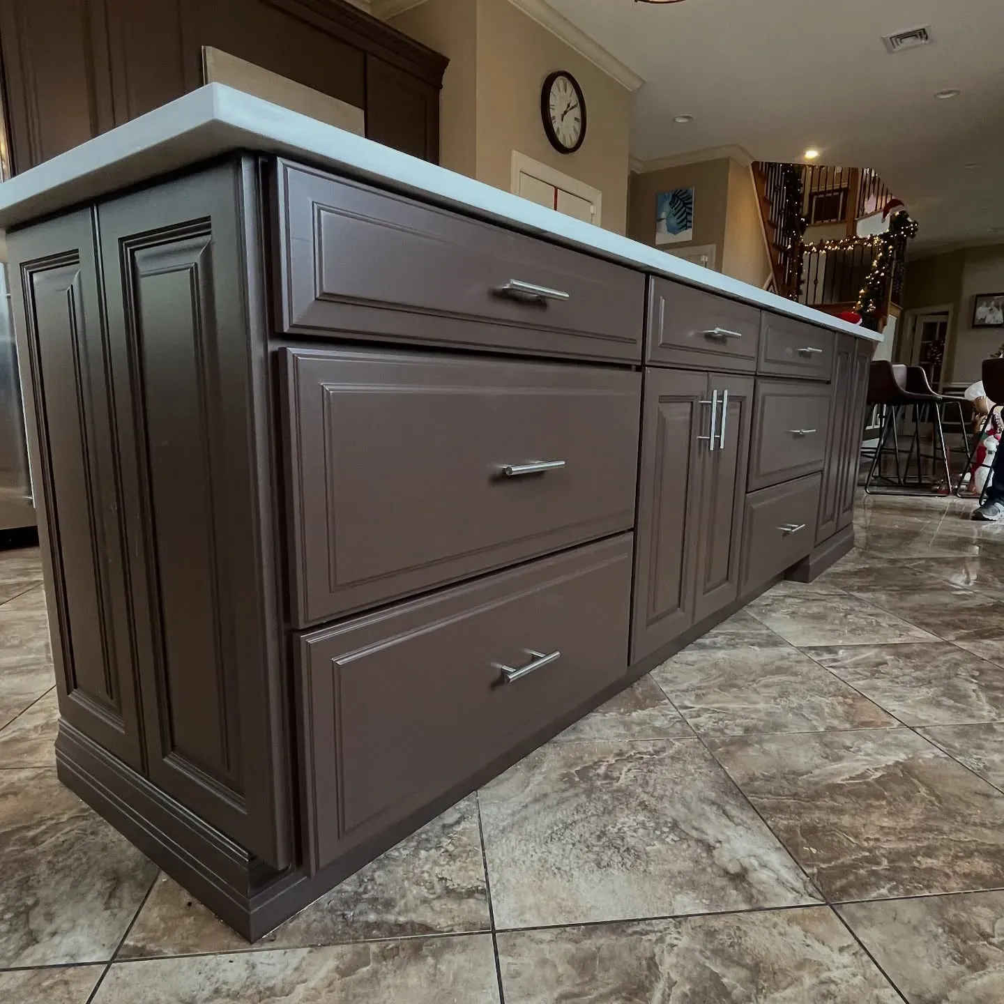 Van Buren Brown kitchen cabinets review